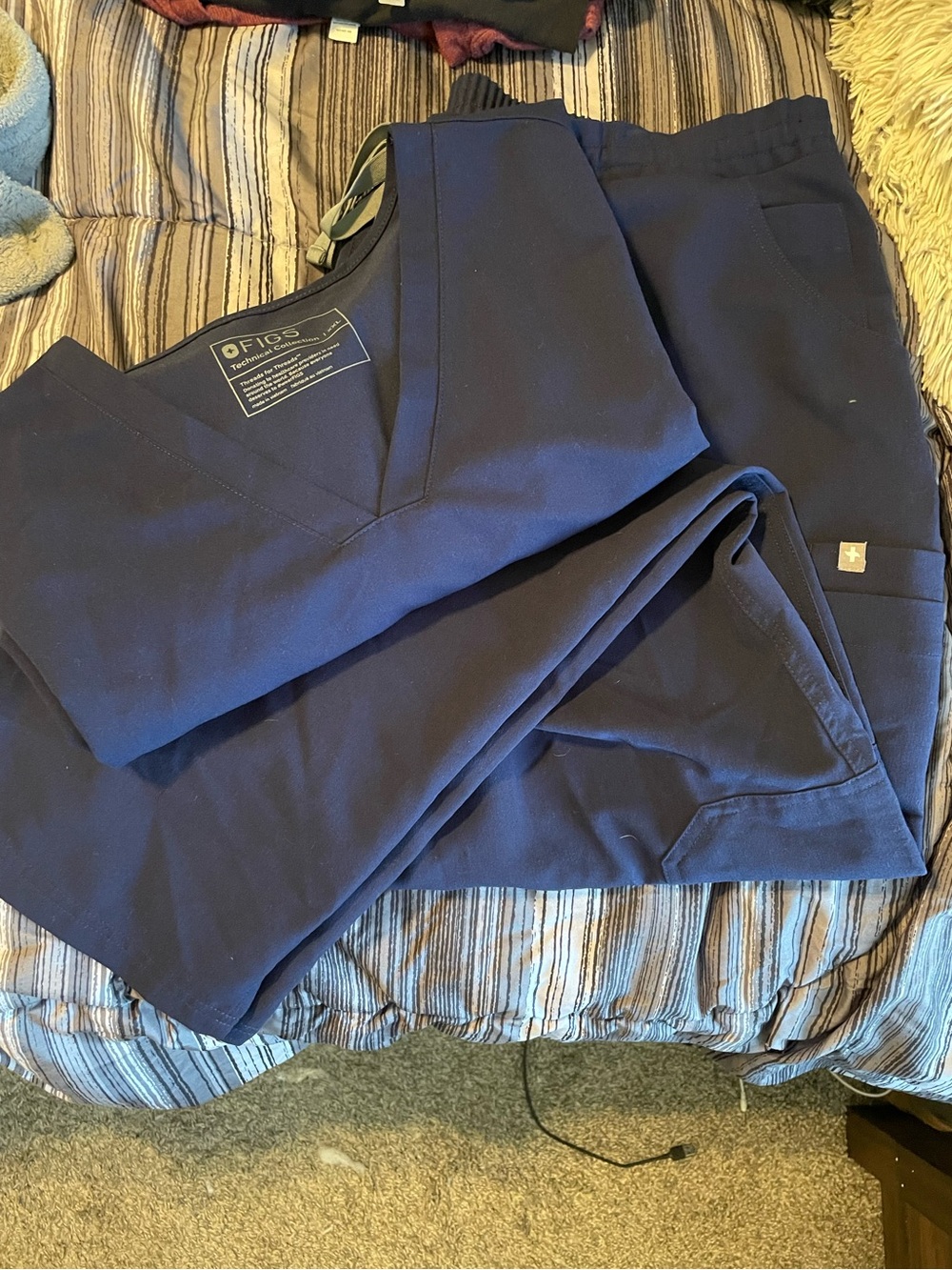 Figs Technical Collection V‑Neck Scrub Top and Straight Leg Pant Set- Navy